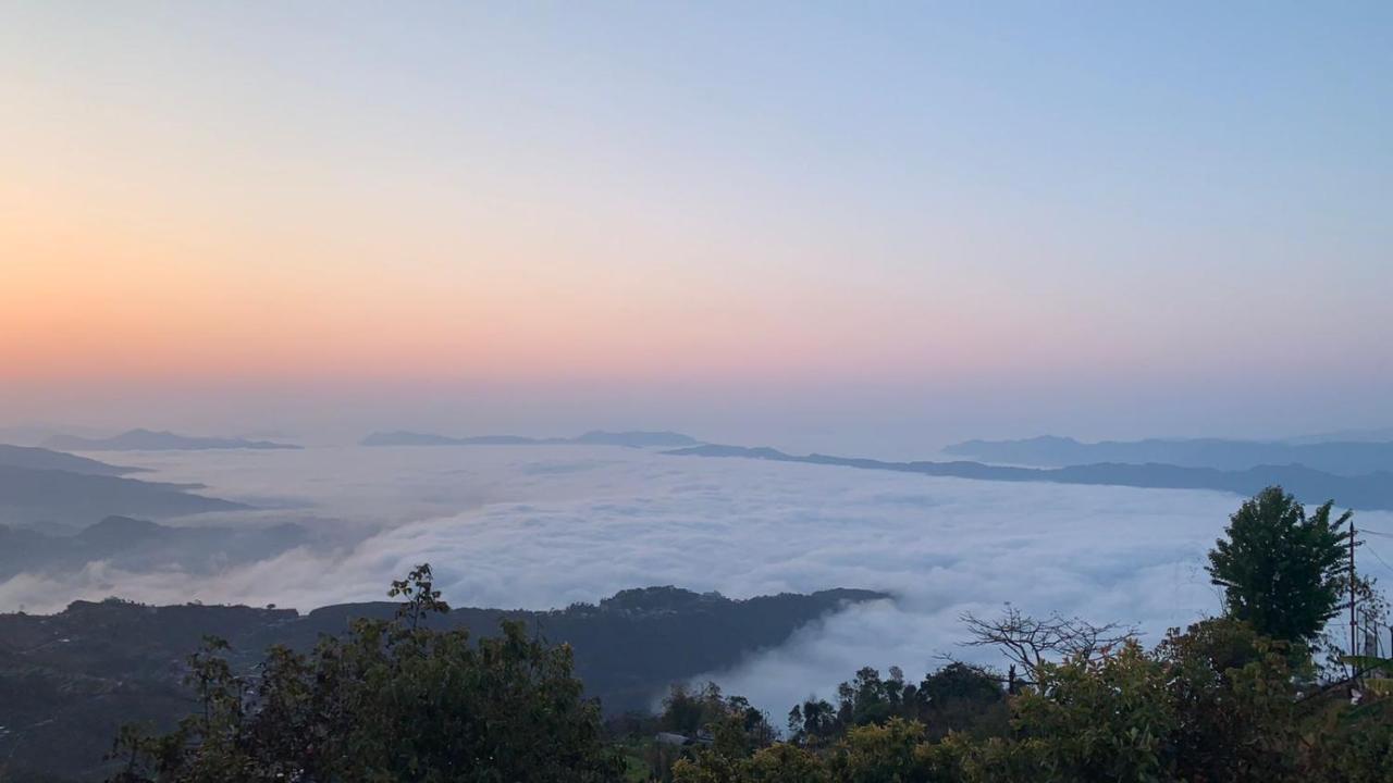 Hotel Pristine Himalaya Ποκάρα Εξωτερικό φωτογραφία