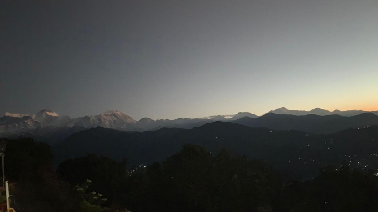 Hotel Pristine Himalaya Ποκάρα Εξωτερικό φωτογραφία