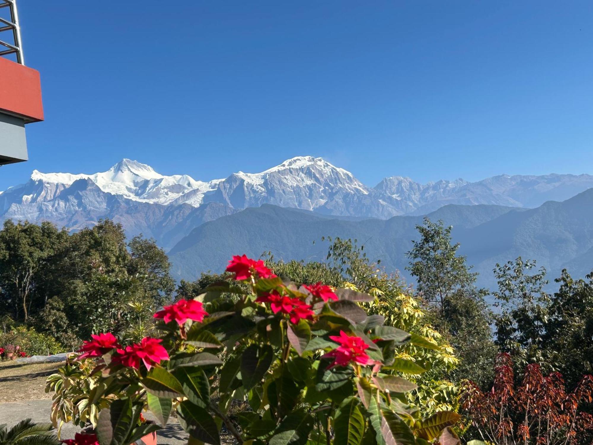 Hotel Pristine Himalaya Ποκάρα Εξωτερικό φωτογραφία